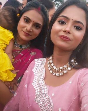 Suman Shah Instagram - Jai chhathi Maiya 🚩🙏🚩🥀