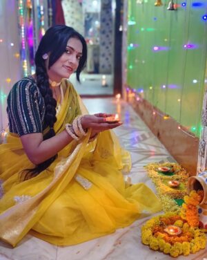Suman Shah Instagram - 🫶🧿🪔