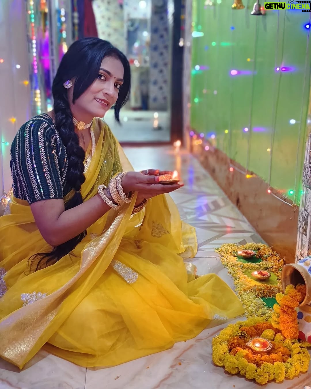 Suman Shah - 4.6K Likes - 🫶🧿🪔