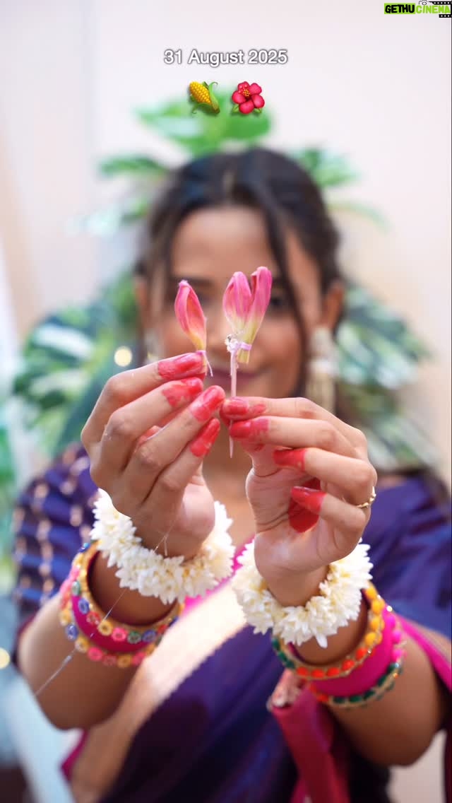 Sumedha Bhattacharyya - 59.2K Likes - CRAZY Bhutta Hack🤯🌽 !!

#festivewithsumedha (Day 10/45 🌺)

 #corn #bhutta #creative #creativity #diy #ashortaday #festiveseason