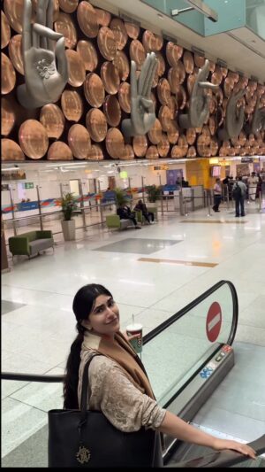 Sunaina Bhagi Instagram - Not gonna lie……I did cry a bit 🥲 IYKYK
Touchdown INDIA 🇮🇳
💓💓💓💓💓💓💓💓💓💓💓
#india