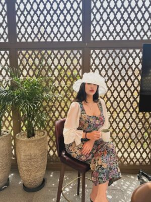 Sunaina Bhagi Instagram - 📍 The Oat House @abesqdoha
Elegance is best served with coffee & croissants. 🌍☕✨ Morning bliss at its finest. #LuxuryLifestyle #BreakfastDiaries #travelinstyle #doha #qatar