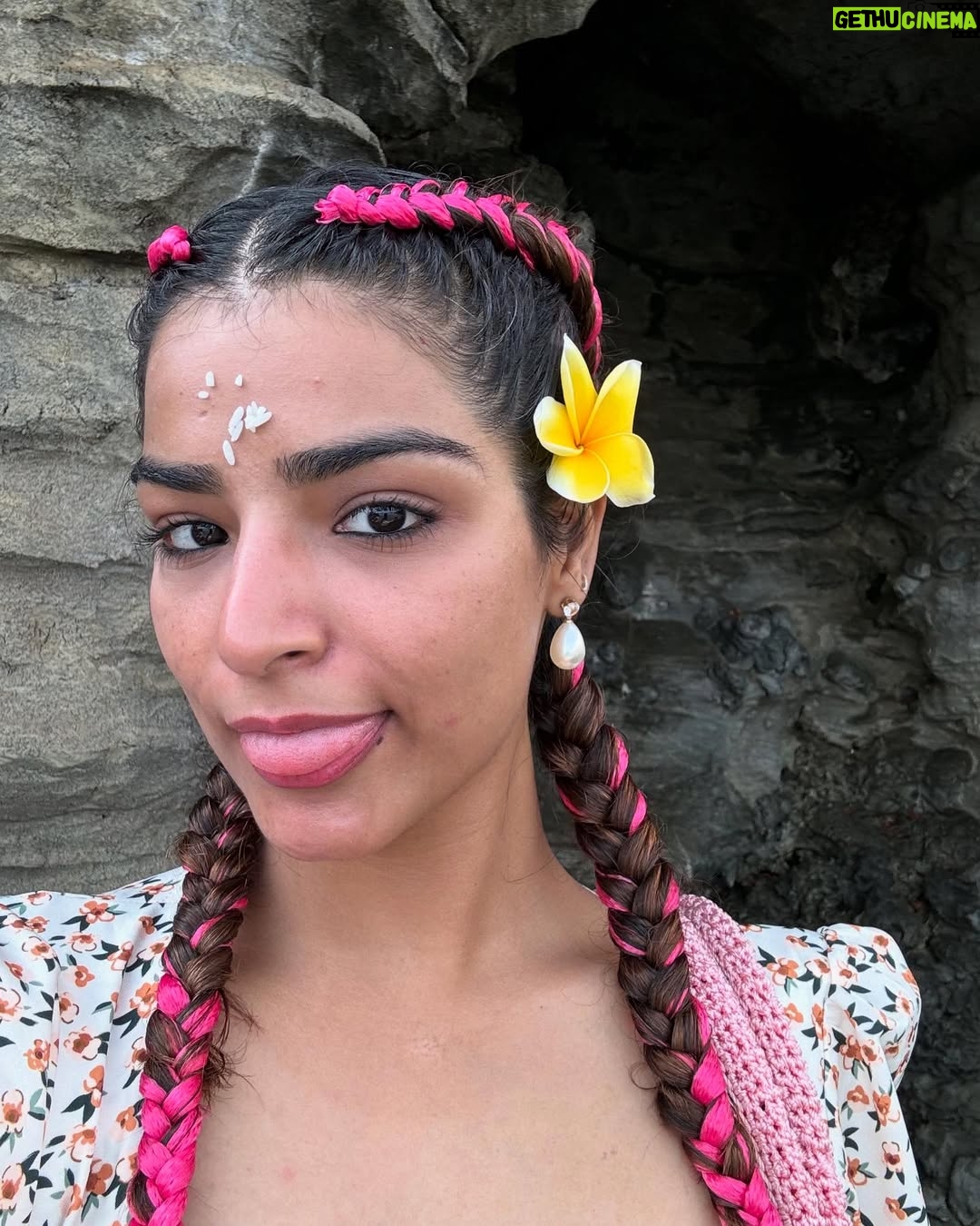 Surbhi Sikri - 14.1K Likes - Finding Bliss in Bali’s embrace 🧚🏻‍♂️🥰🪷