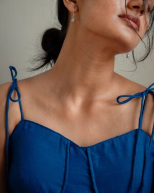 Sushmitha Bhat Instagram - I have always admired @irst_photography, it’s so minimalistic and bare that you don’t find a chance to hide behind a decor, often times it’s the most scariest because you just have to be YOU in front of the camera ! 🪁
The fabric for this dress was so generously given by @amithi_by_amit 🦋and stitched to perfection by my dear friend @yogitharavindrakumar 🦋