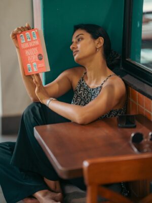 Sushmitha Bhat Instagram - ✨🌥️
.
.
.
Inframe : @sush_bhat
.
.
.
#reelsinstagram #reelkarofeelkaro #instagramreels #instadaily