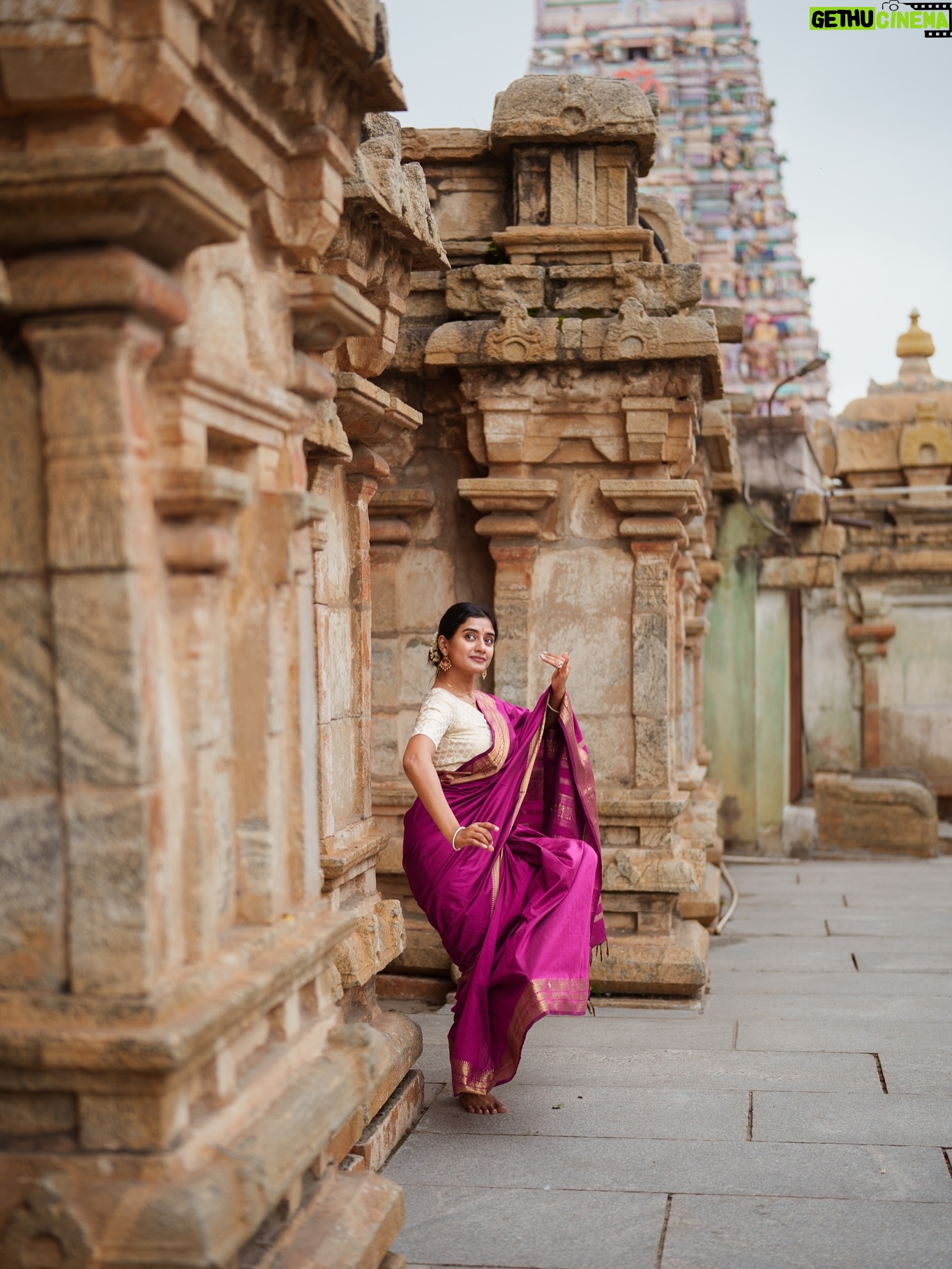 Sushmitha Bhat - 16.9K Likes - Temple series portraits. 
Swipe and let us know which one is you favourite shot.
Few shots from our portrait photography workshop.
—
Muse: @sush_bhat 
—
#shootwithhegdearun #createwithsony