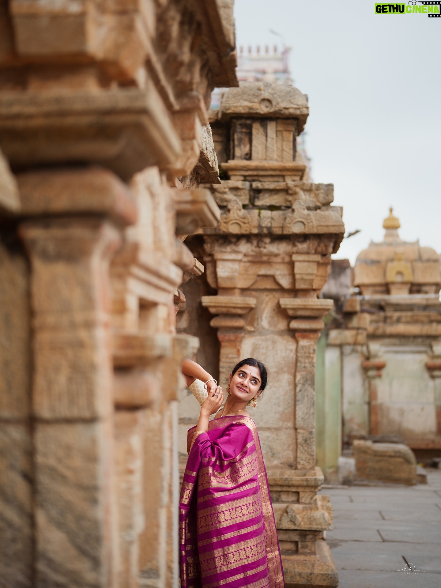 Sushmitha Bhat - 16.9K Likes - Temple series portraits. 
Swipe and let us know which one is you favourite shot.
Few shots from our portrait photography workshop.
—
Muse: @sush_bhat 
—
#shootwithhegdearun #createwithsony
