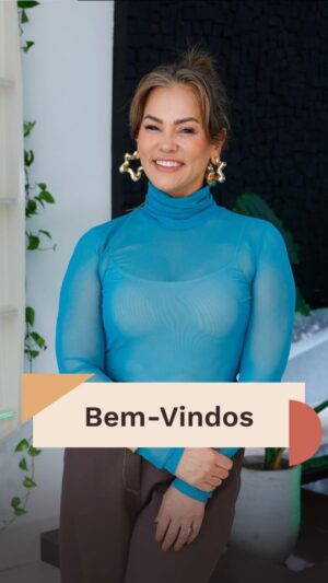 Suzana Alves Instagram - ✨Voltei. E com um novo projeto que nasceu em oração, silêncio e propósito.
Uma nova fase cheia de movimento interior, de sensações que não cabem em palavras, mas que transbordam em fé.

Estamos construindo algo com significado.
E temos certeza de que não estamos sozinhas. Deus tem nos guiado em cada detalhe.

Muito em breve, o primeiro episódio do _6   1 = VOCÊ_ vai ao ar.

E eu espero você lá, pra começar essa jornada com a gente, cômodo por cômodo, alma por alma.
