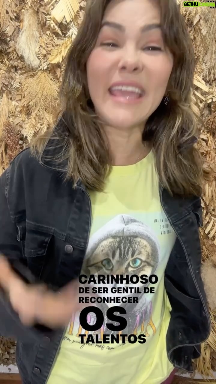 Suzana Alves - 2.2K Likes - 🕊️ Quanto mais você se entrega a Deus… menos saudade você sente do que te feriu.

Ele cura até o que parecia amor, mas era só carência.
O amor verdadeiro não precisa de máscaras.
Não finge, não compete, não se alimenta de vaidade.
Ele simplesmente é.
E quem ama de verdade… reconhece valor no outro sem medo de perder o próprio.

📖 “O amor não busca os seus próprios interesses, não se irrita, não suspeita mal.”
(1 Coríntios 13:5)

💬 Assista, reflita e compartilhe com alguém que precisa se libertar do passado e mergulhar no amor real.

#AmorVerdadeiro #EntregaTotal #CuradaPorDeus #AmorQueLiberta #DeusÉSobrenatural #SaudadeDoPassado #1Coríntios13 #FéQueTransforma #CuraInterior #SuzanaAlves #IdentidadeEmCristo #RelacionamentosCurados #ReelsCristão #DevocionalVisual #EspiritualidadeReal #MulheresDeFé
