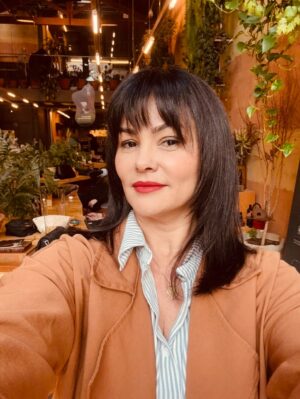 Suzana Alves Instagram - ORIGEM❤️‍🔥🥰Semana incrível pra nós!❣️

@lacesandhair 
@crisdioslaces ❤️