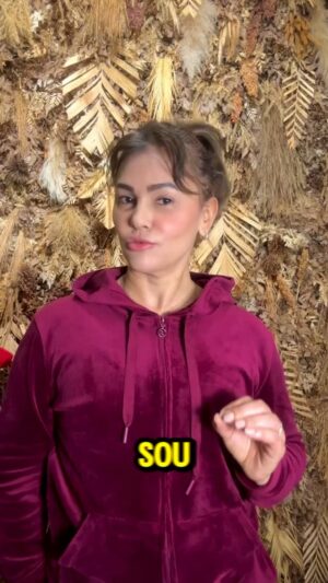 Suzana Alves Instagram - E VOCÊ? Qual foi o marco que mudou tudo na sua vida?
Compartilha comigo nos comentários. Sua história pode inspirar alguém. 💬❤️

#TestemunhoDeVida #JesusTransforma #MarcosDaVida #DeusMudaHistórias #UmaVidaComPropósitos #HistóriaReal #FéQueTransforma #Superação #PropósitoDeDeus #MulherCristã #CristãQueInspira #IdentidadeEmCristo #VulnerabilidadeÉForça #RecomeçoComDeus #InspiraçãoDiária #RiosCristão