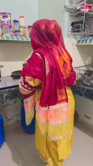 Swamit Badesra Instagram - पहले कितनी गोलमटोल थी मैं