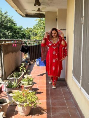 Swamit Badesra Instagram - मेरा करवाचौथ सूट by @rana_collection_no.1
Whtsp-8816994737
Price-1950