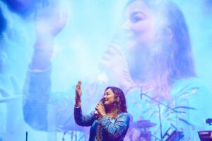 Swasti Mehul Jain Instagram - When Delhi turned into VRINDAVAN 🦚 Thousands gathered to sing with me, celebrate together Shri Krishn Janmashtami, organized by the upcoming tallest temple of world, Vrindavan Chandrodaya Mandir @vcmvrindavan .
An experience of a lifetime, every song was a journey, expressing different Krishn leela ❤️
Redefining the soundscape of devotionals, my team worked so so hard to curate this duvine experience.
Grateful for all the love and blessings from you all & the VCM family, @chanchalapathidasa prabhuji 😇
Show Director & supervisor @asm.talents @swastimehul.live
With my team Akshay, Kamal, Krishna, Aryan, Archit, Anmol, Shreya, Ketki, Monty,
Lights & Visuals : Dharmendra, Suhel, Varun (Orion Solutions)
Stylist : @shailjaanand
Custom outfit by @lush_by_riaakhurana
Jewellery by @aadamyastore
#styledbyshailjaanand
Assisted by @stylingbypreeti @nausheena_naaz
HMU by Meenakshi & team
📸 @thewhitecollarfilms
#krishnajanmashtami #janmashtami #iskcon #vrindavanchandrodayamandir #Vrindavan #liveconcert #swastimehul #swastimehullive
