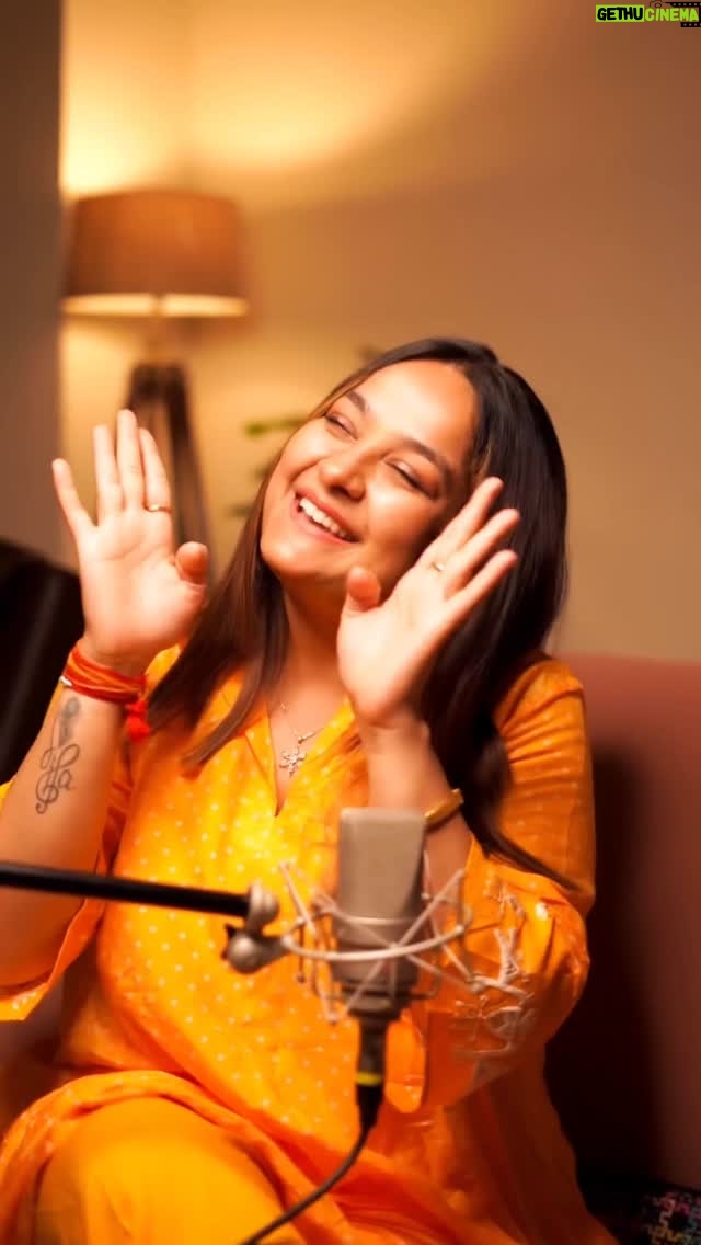 Swasti Mehul Jain - 189.1K Likes - Prem Bhakti hi to Swasti ki nishani laage 🦚 😍 I am reading each ine of your DM & Comments, fills my heart for such widespread acceptance to my lyrics & emotions in this song.. Keep listening & sharing.. 

LET THERE BE LOVE ALL AROUND ❤️

#janmashtami #krishnajanmashtami #radharani #krishnalove #krishnabhakti #vrindavan #devotional #swastimehul #newrelease
