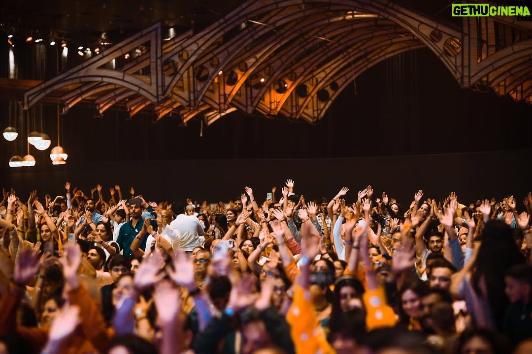 Swasti Mehul Jain - 62.1K Likes - When  Delhi turned into VRINDAVAN 🦚 Thousands gathered to sing with me, celebrate together Shri Krishn Janmashtami, organized by the upcoming tallest temple of world, Vrindavan Chandrodaya Mandir @vcmvrindavan . 

An experience of a lifetime, every song was a journey, expressing different Krishn leela ❤️ 
Redefining the soundscape of devotionals, my team worked so so hard to curate this duvine experience.
Grateful for all the love and blessings from you all & the VCM family, @chanchalapathidasa prabhuji 😇 

Show Director & supervisor @asm.talents @swastimehul.live 
With my team Akshay, Kamal, Krishna, Aryan, Archit, Anmol, Shreya, Ketki, Monty, 
Lights & Visuals : Dharmendra, Suhel, Varun (Orion Solutions) 

Stylist :  @shailjaanand 
Custom outfit by @lush_by_riaakhurana
Jewellery by @aadamyastore
#styledbyshailjaanand 
Assisted by @stylingbypreeti @nausheena_naaz
HMU by Meenakshi & team

📸 @thewhitecollarfilms 

#krishnajanmashtami #janmashtami #iskcon #vrindavanchandrodayamandir #Vrindavan #liveconcert #swastimehul #swastimehullive