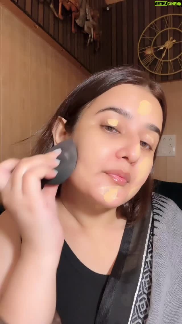 Swati Bhambra - 2.4K Likes - Type "Link" to get Purchase links of all products direct in ur inbox or Share this reel with me to get direct links in ur inbox.