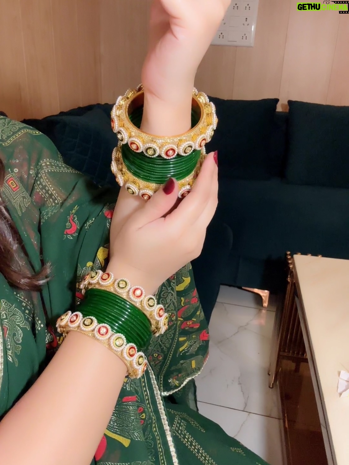 Swati Bhambra - 1.2K Likes - 
