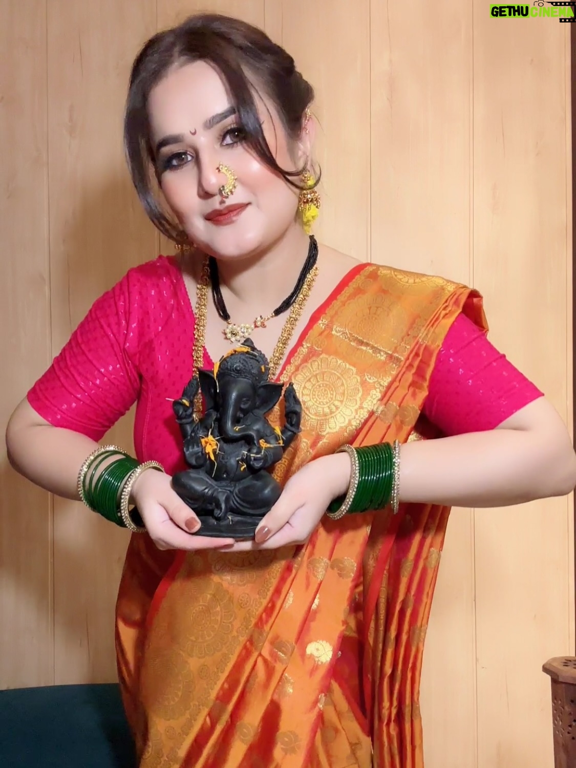 Swati Bhambra - 873 Likes - 