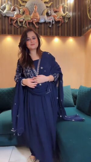 Swati Bhambra Instagram - Type "Link" to get Purchase links of all products direct in ur inbox or Share this reel with me to get direct links in ur inbox.
@myntra