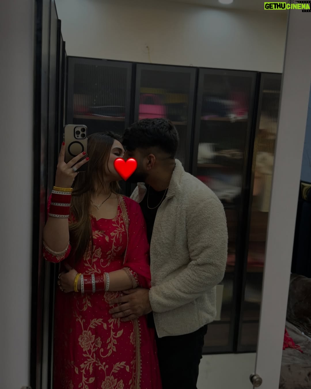 Swati Monga - 287K Likes - MY FOREVER VALENTINE 🤍✨ Half A Decade To US🧿 14-02-2020♾️ It's A Win When You Get To Marry The Person You've Always Dreamed For🥺 I Love You Ladduu🥹 Can't Thank Enough God For You😇 
.
.
.
.
.
#swatimonga #rajatswati #rajatswativlogs #couplegoals #relatable #couple #couplecontent #coupleinfluencer #viralcouple #viral #viralreels #trendingreels #happycouple #explore #explorepage #husbandandwife #newlymarried

(Love,couple, happy content, couple goals, viral reels, trending reels, couple influencers, viral, viral couple, explore)
