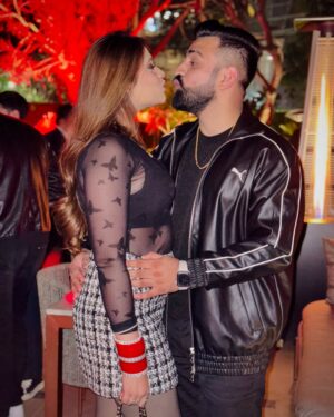 Swati Monga Instagram - MY FOREVER VALENTINE 🤍✨ Half A Decade To US🧿 14-02-2020♾️ It's A Win When You Get To Marry The Person You've Always Dreamed For🥺 I Love You Ladduu🥹 Can't Thank Enough God For You😇
.
.
.
.
.
#swatimonga #rajatswati #rajatswativlogs #couplegoals #relatable #couple #couplecontent #coupleinfluencer #viralcouple #viral #viralreels #trendingreels #happycouple #explore #explorepage #husbandandwife #newlymarried
(Love,couple, happy content, couple goals, viral reels, trending reels, couple influencers, viral, viral couple, explore)