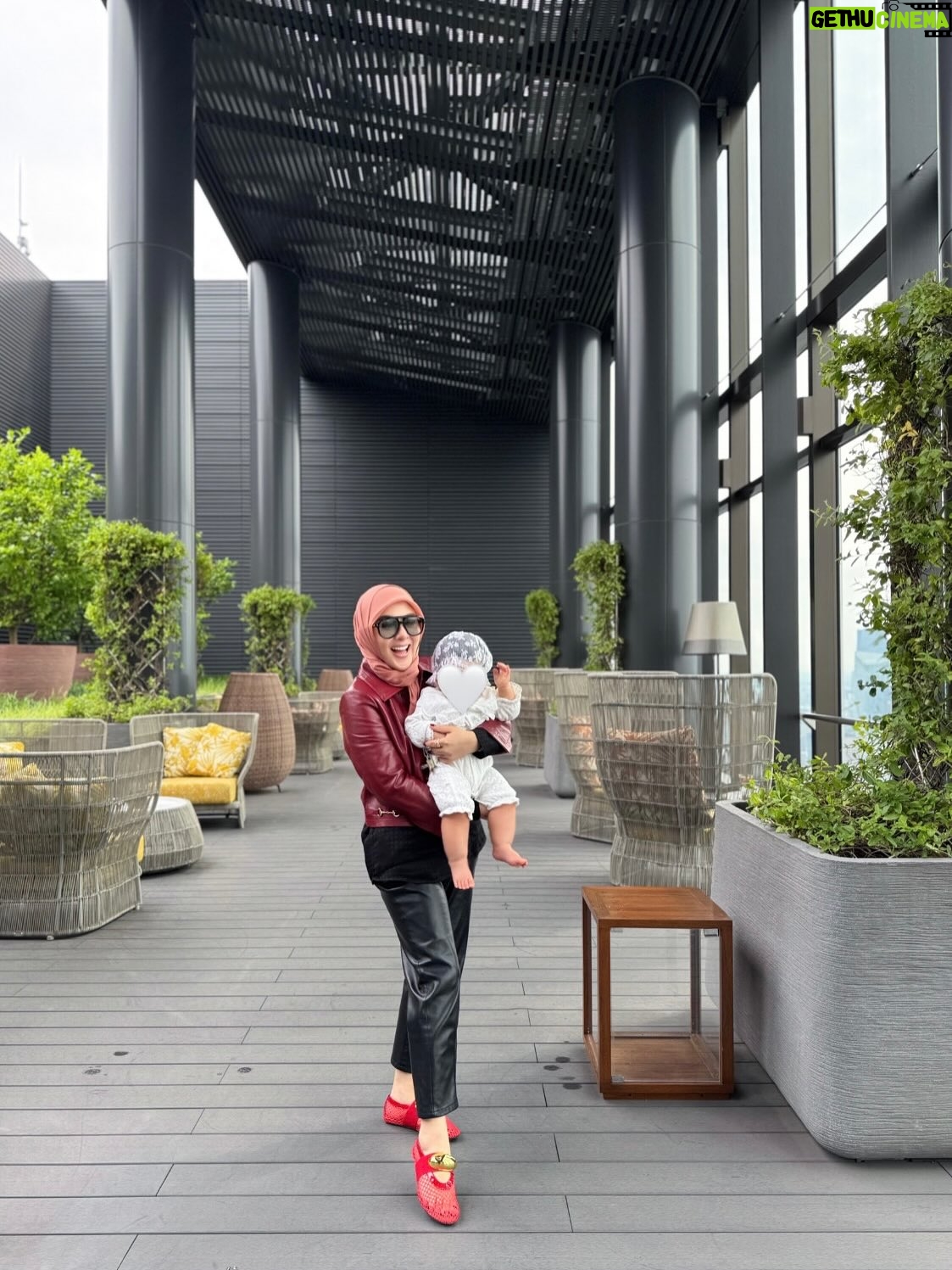 Syahrini - 3 Likes - •

~ A Lovely Weekend In Paris Monaco ~

_____________________ ~𝓢𝓨𝓡~ _____________________

#PrincesSyahrini
#Paris_Monaco_2025
#CollectingMemories