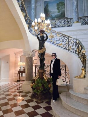 Syahrini Instagram - •
~ Sempat Bersilaturahmi Ke Kedutaan Besar Indonesia Di Perancis,
Di Sambut Hangat Dan Penuh Kasih oleh Ibu Dewi Oemar Dan Bapak Mohamad Oemar Yg Sangat Ramah Dan Juga Baik Hati,
Tentunya Sambil Berdiskusi Dan Bertukar Pikiran Suasanapun Semakin Hangat Dengan Di Suguhkannya Makanan Khas indonesia Yg Sangat Lezat,
Terimakasih Banyak Bapak Dan Ibu Dubes Sampai Berjumpa Kembali Di Lain Waktu,
Semoga Sehat Selalu Dalam Perlundungan ALLAH SWT Amin Allahumma Amin ~
____________________ ~𝓢𝓨𝓡~ ____________________
#PrincesSyahrini
#Paris_France2025
