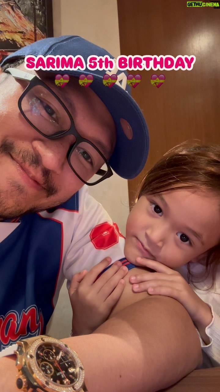 Syatilla Melvin - 18.9K Likes - Happy 5th Birthday kakak @sarima_samheizy and Nena @khatyfauziah yg ke byk kali ❤️

Apa la kawen tu dalam kepala dia ek? @samtilla 😅

#Birthday #17April