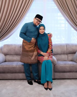 Syatilla Melvin Instagram - Selamat hari raya weiiiii!!!!!!😍😍😍 ampuni segala segalanyaaa❤️❤️❤️