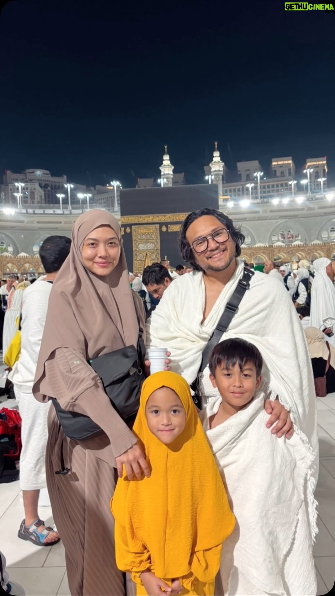Syatilla Melvin - 91K Likes - 14 dec 2024
:
Allah izin lagi🤍 alhamdulillah kalini dtg bawak FREEGIFT 😍syukur xterucap. Maha besar allah🤍
:
@nunha.store jubah selesa sangat buat umrah😍