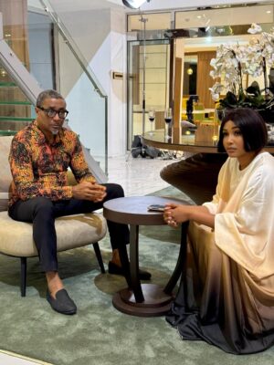 Syndy Emade Instagram - Nigeria lately with some amazing actors.
@adedimejilateef @kie_kie__ @toneroangel
#onset #filming #lagos #actor