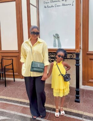 Syndy Emade Instagram - Back in Paris upon Baby B’s demands.
She said all her vacations are always in the states 🇺🇸 so this time, she wants us to start with Europe 🙌🏻🙌🏻🙌🏻