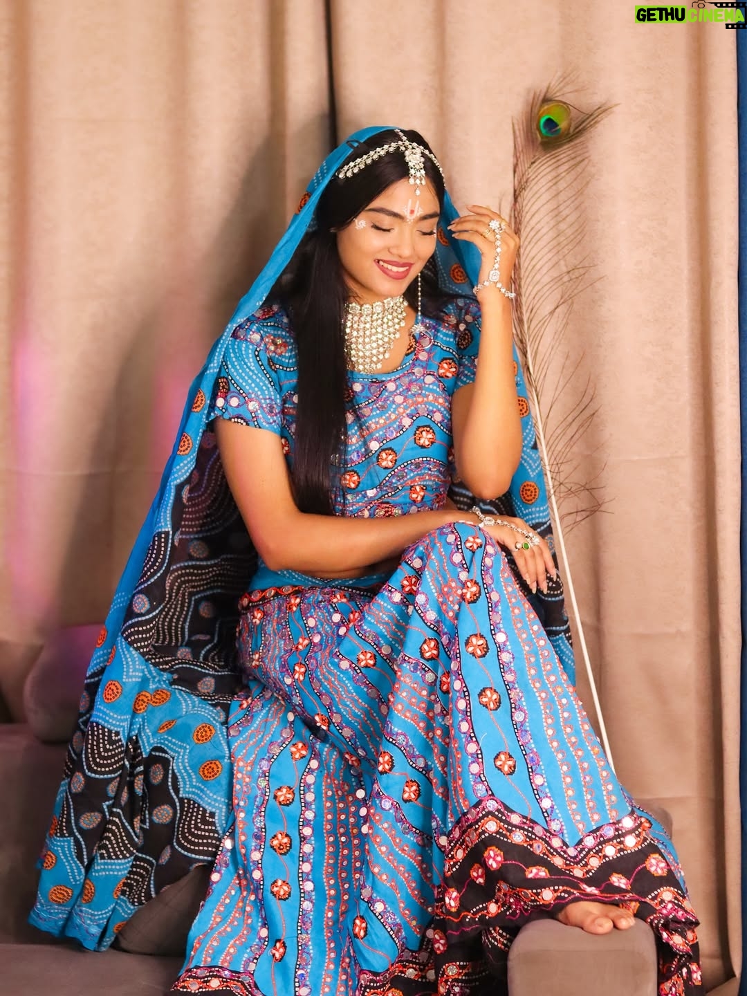 Tamkeen Khan - 94.4K Likes - Happy Janmashtami 🫶🏻✨🪩🤍🩵
,,
,,
Outfit & jewellery- @closet_by_nishrat 
Makeover & hair- @tamkeen_khan_official 
,,
,,
#tamkeenkhan #tamkeenpeople #love #fashion #janmastami #fashiongram #fashionable #fashionista #fashionblogger #instagram #instafashion