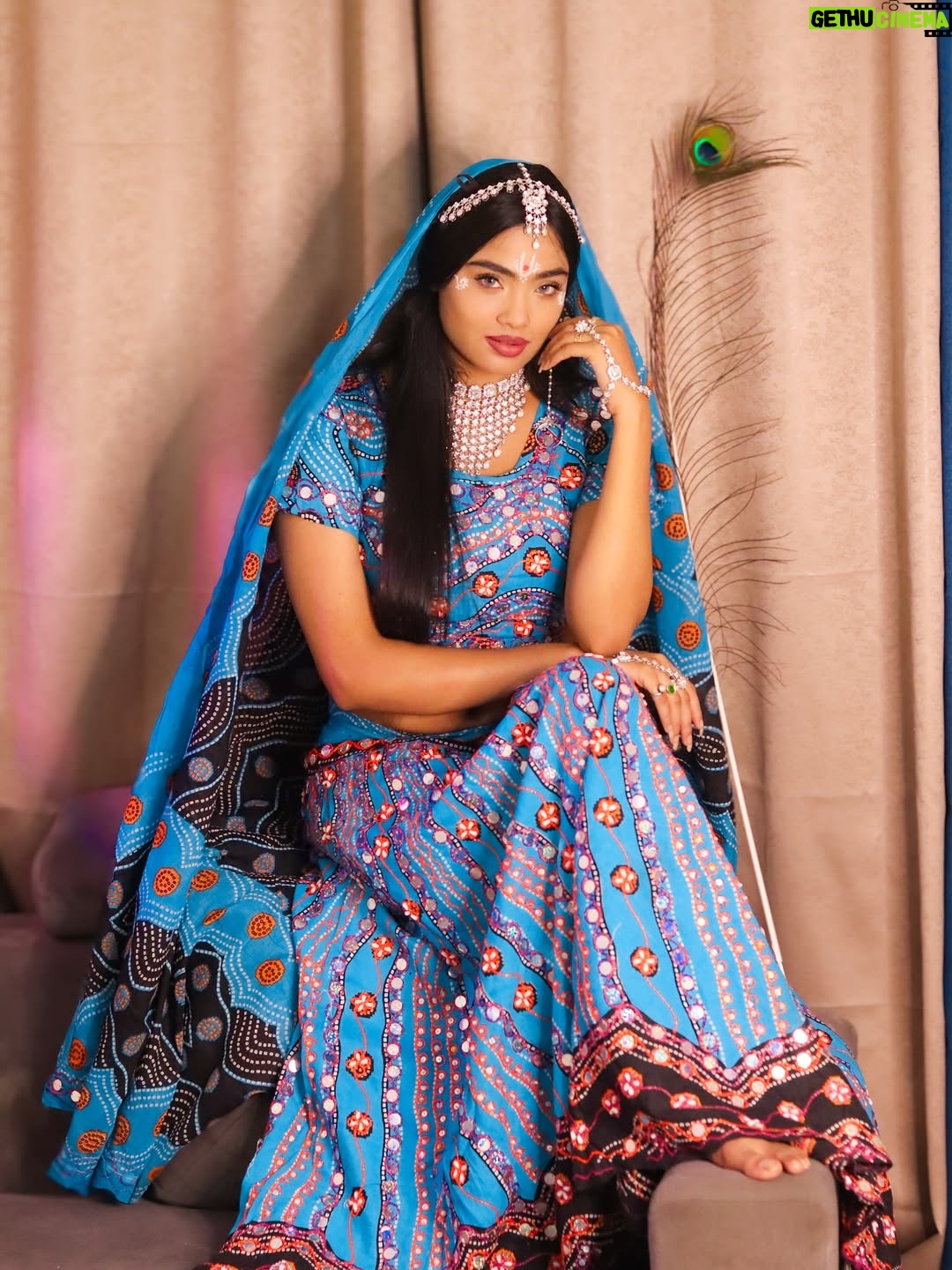 Tamkeen Khan - 94.4K Likes - Happy Janmashtami 🫶🏻✨🪩🤍🩵
,,
,,
Outfit & jewellery- @closet_by_nishrat 
Makeover & hair- @tamkeen_khan_official 
,,
,,
#tamkeenkhan #tamkeenpeople #love #fashion #janmastami #fashiongram #fashionable #fashionista #fashionblogger #instagram #instafashion