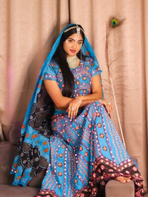 Tamkeen Khan Instagram - Happy Janmashtami 🫶🏻✨🪩🤍🩵
,,
,,
Outfit & jewellery- @closet_by_nishrat
Makeover & hair- @tamkeen_khan_official
,,
,,
#tamkeenkhan #tamkeenpeople #love #fashion #janmastami #fashiongram #fashionable #fashionista #fashionblogger #instagram #instafashion
