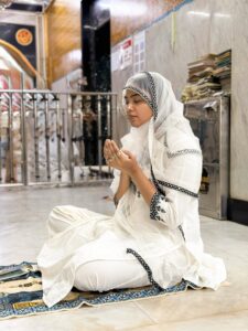 Actress Tamkeen Khan HD Photos and Wallpapers September 2025