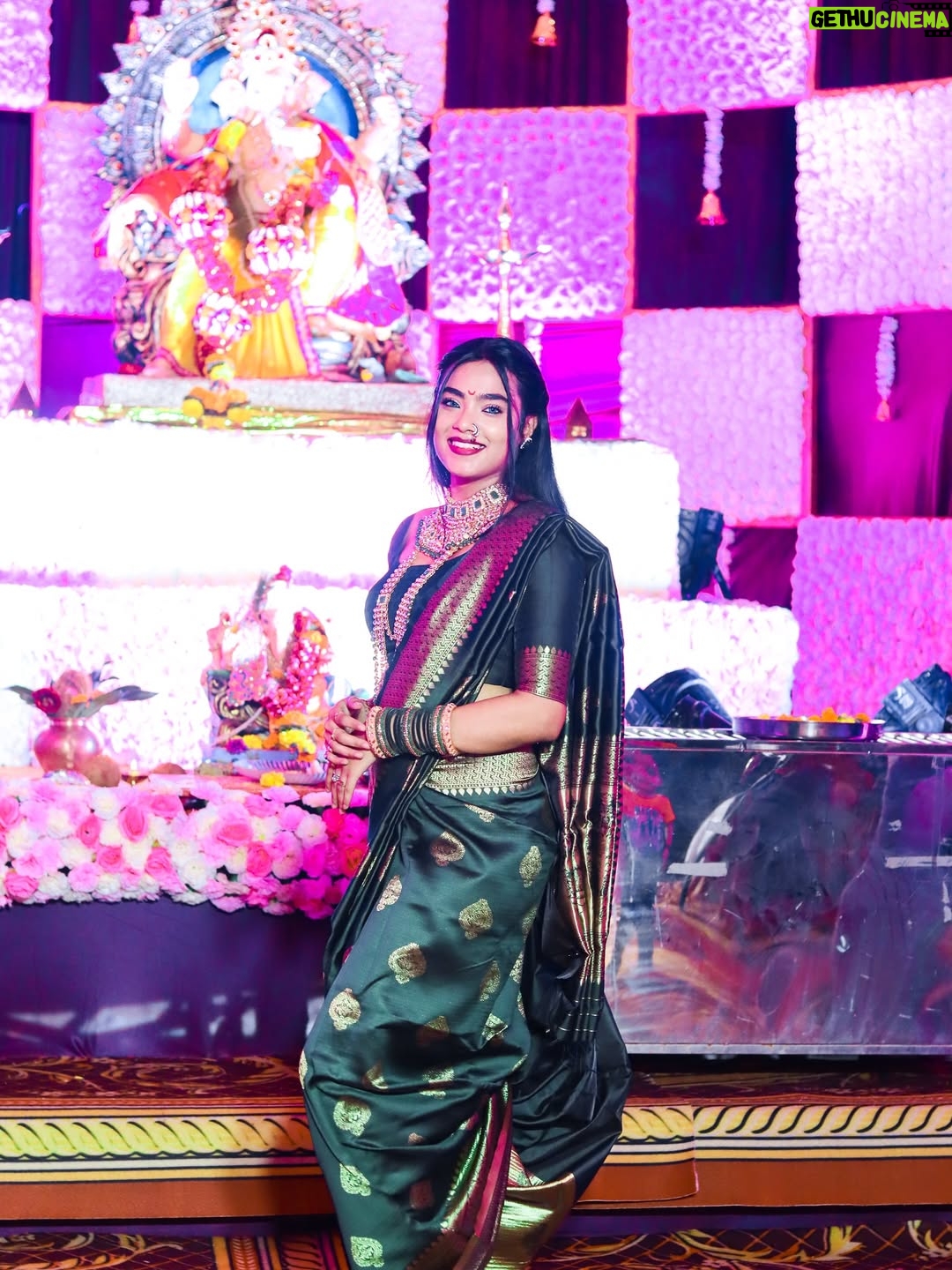 Tamkeen Khan - 88K Likes - खरी मराठी मुलगी वाटते ना ??🙈🙈🫶🏻
,,
,,
,,
Pc- @chillyflackes 
Wearing- @cj_enterprise_sarees