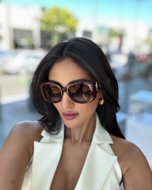 Tangia Zaman Methila Instagram - Shades of burgundy 🫴🏻