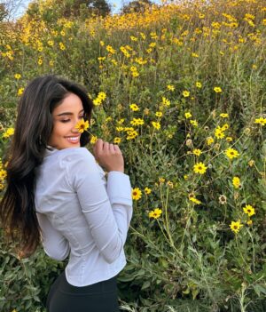 Tangia Zaman Methila Instagram - Caught golden hour after the hike — nothing beats a sunset in the heart of nature. 🌄🌿 #SunsetHike” #losangelas #nature
