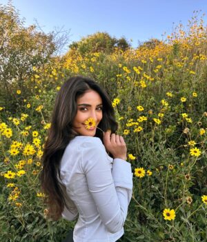 Tangia Zaman Methila Instagram - Caught golden hour after the hike — nothing beats a sunset in the heart of nature. 🌄🌿 #SunsetHike” #losangelas #nature