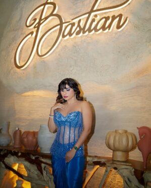 Taniya Chatterjee Instagram - Rise&Shine ✨✨ #yoyo #watches #launch
Can’t get over ths look 😌
📸 @lsd.photography.official
Wearing @heenadesignerstudio
Styled by @priteshshah6669
Mua @makeup_artist_dimple_tendulkar
#event #pretty #look #ootd #yoyohoneysingh #feelingpretty #shine #taniyachatterjee #lovemyfollowers #mumbaikar #mumbaidiaries❤️ #followforfollow #classy