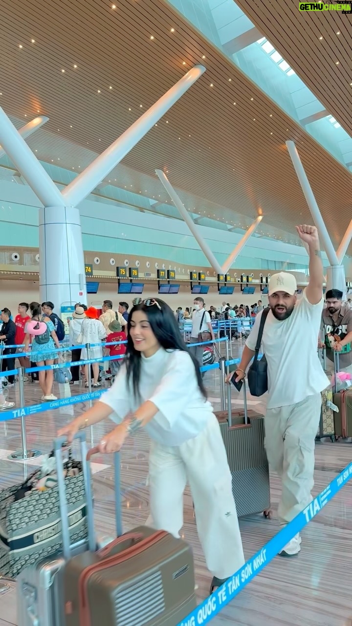 Taniya Kaur - 183.9K Likes - Rukko Jrra✋Sabbar Kro👉😂🧿 #buggdi🐥  Next destination👉🏻😀❤️🧿