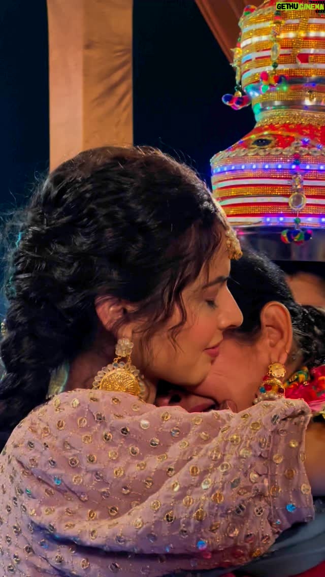 Taniya Kaur - 256.3K Likes - Love you mom ❤️🥺 #buggdi🐥
