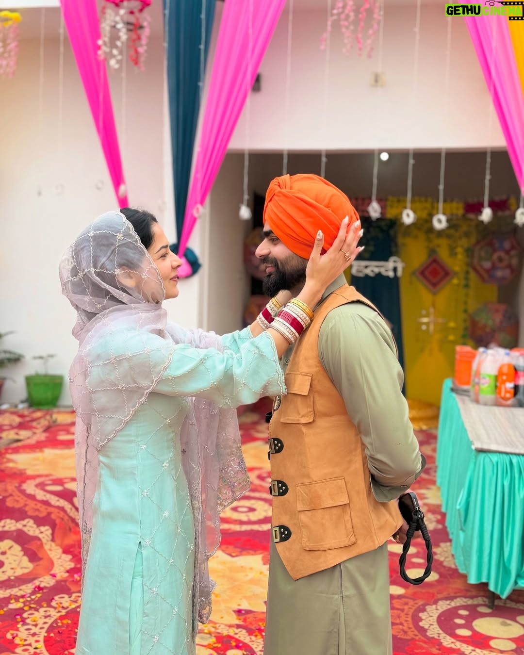 Taniya Kaur - 182.9K Likes - Duniya🌍❤️🫰🏻😘🦦 #buggdi🐥