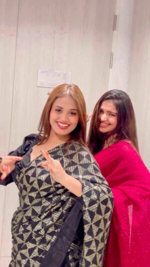 Tannu Bhardwaj Instagram - Bhojpuri girls in Thailand 🇹🇭🤭❤️