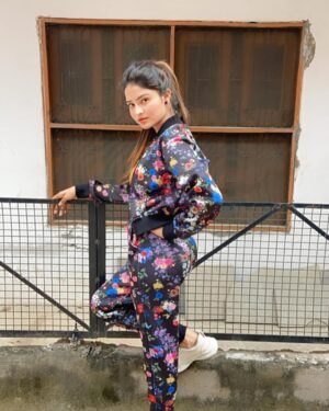 Tannu Bhardwaj Instagram - If you are confident, You are beautiful…✨❤️
Wearing - @cloths_factory