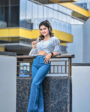 Tannu Bhardwaj Instagram - 🤍
Edit : @mr_devil74_
#instagood #cutenessgirl
