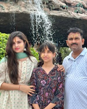 Tannu Bhardwaj Instagram - Radhe radhe 🙏💛