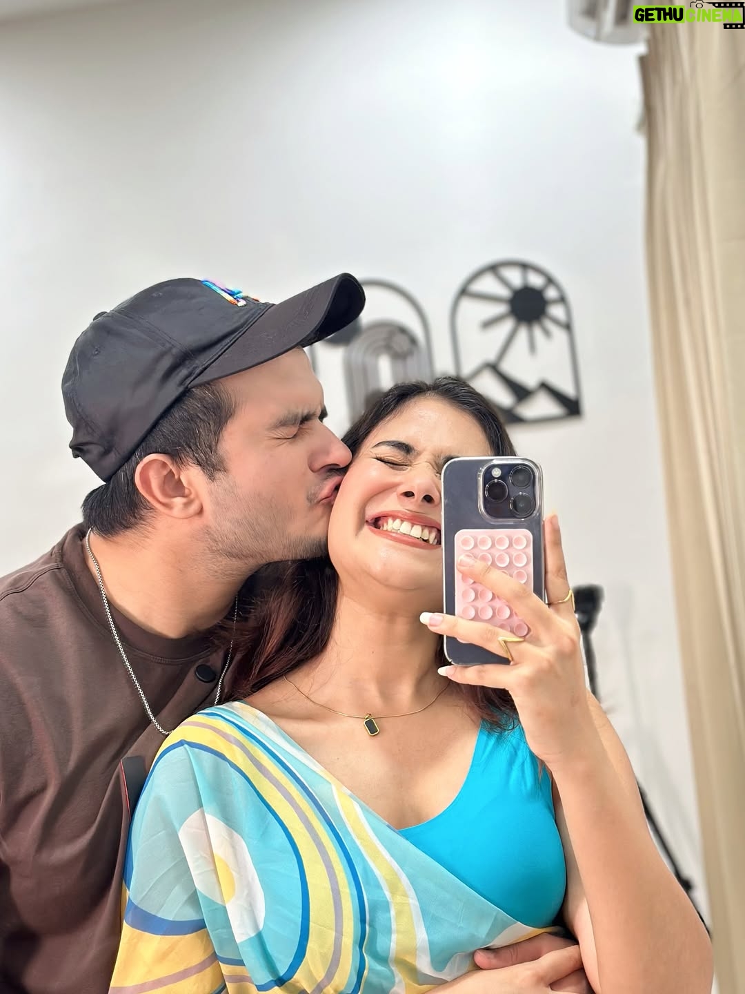 Tanya Rathi - 119.4K Likes - I love you even more when you wear Saree 😍♥️